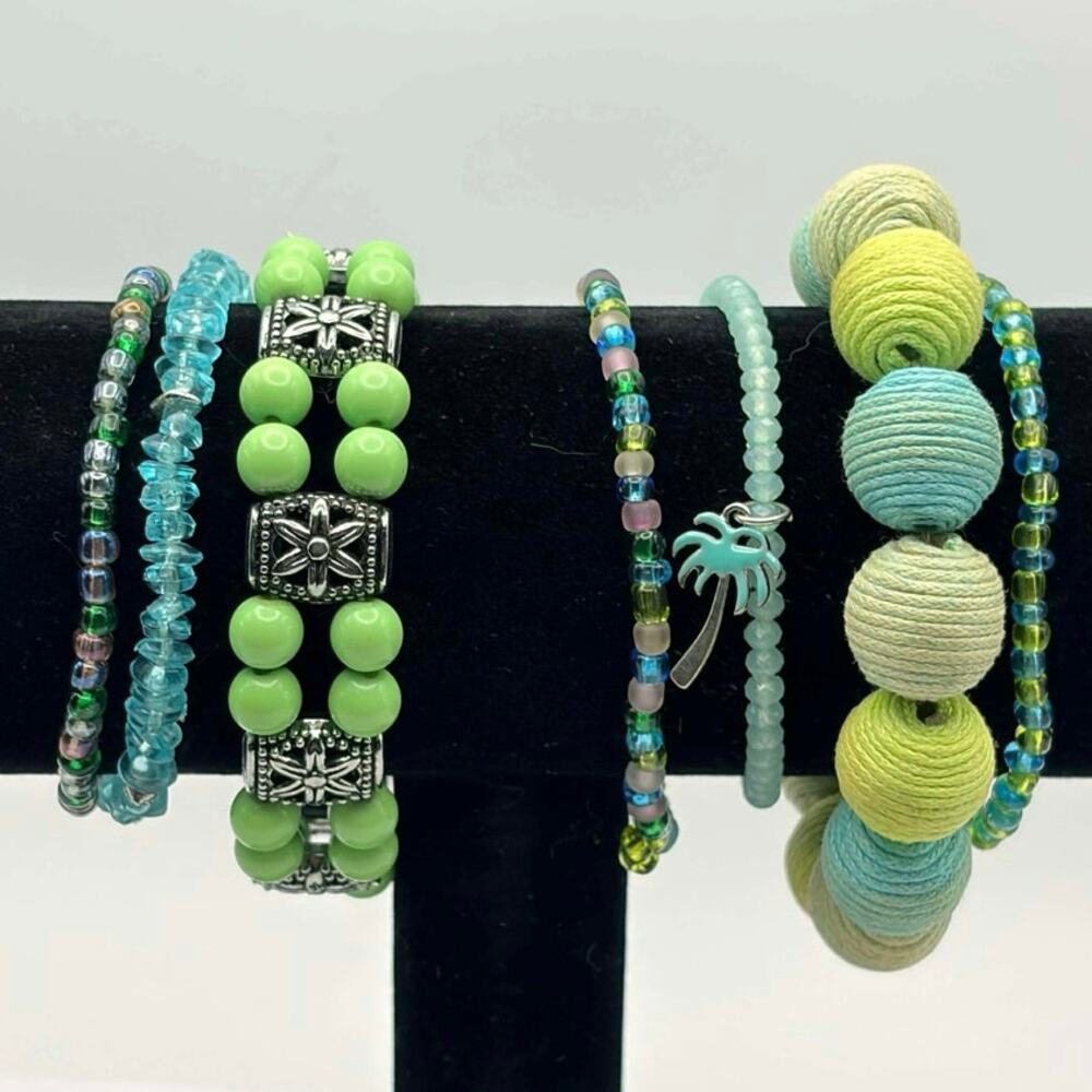 Green Beaded Palm Tree Bracelet Bundle